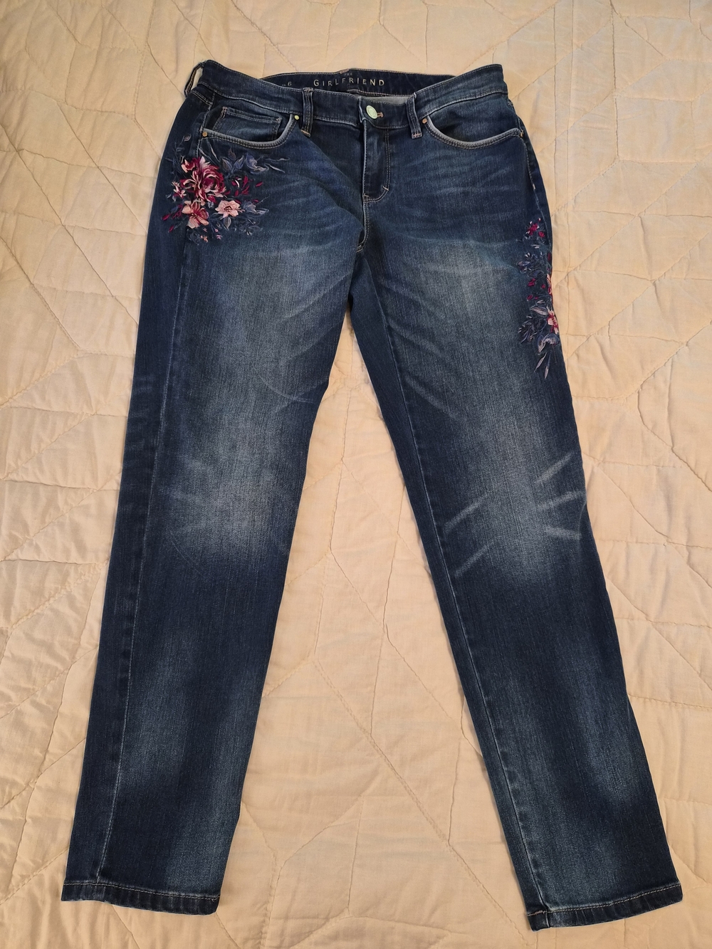 WHBM- The Girlfriend -Floral Embroidered Jeans- Size 6 - Picture 2 of 12